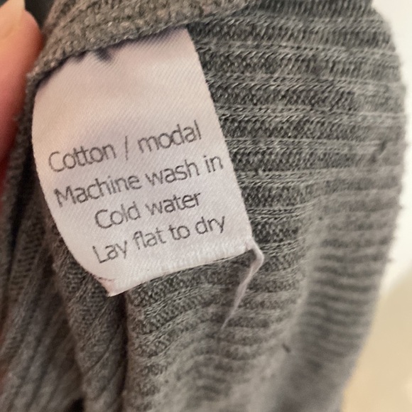 ANDINE Ribbed Nightgown - Picture 4 of 4